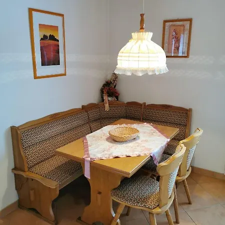 Ferienhaus-haidweg-wohnung-1