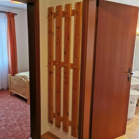 Ferienhaus-haidweg-wohnung-1